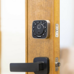 This new fingerprint smart lock is the first to support Matter-over-Thread