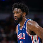 76ers star considering surgery to address knee injury