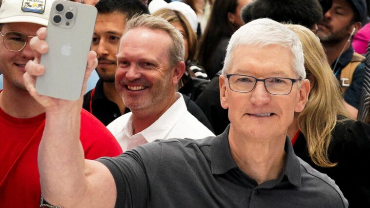 Apple will report earnings after the bell