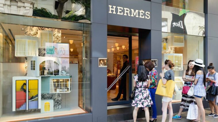 Hermès Expands in Hong Kong Betting on Return of Luxury Shoppers