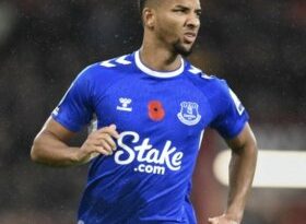 Mason Holgate news