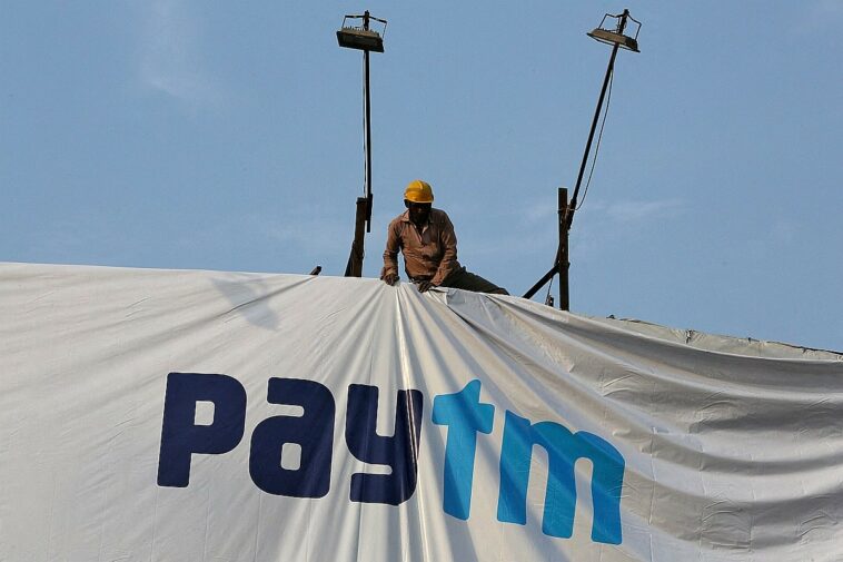 Paytm Shifts Nodal Account to Axis Bank, RBI Extends Unit Wind-Down Date to March 15