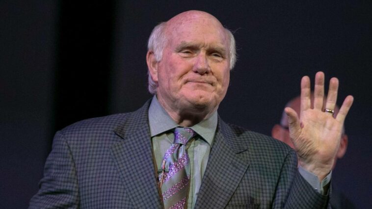 Terry Bradshaw: Steelers could make 'huge mistake' this offseason