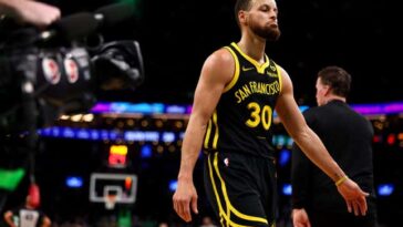 BOSTON, MASSACHUSETTS - MARCH 03: Stephen Curry #30 of the Golden State Warriors walks to the locker room at half time during the game against the Boston Celtics  at TD Garden on March 03, 2024 in Boston, Massachusetts. NOTE TO USER: User expressly acknowledges and agrees that, by downloading and or using this photograph, user is consenting to the terms and conditions of the Getty Images License Agreement.  (Photo by Maddie Meyer/Getty Images)