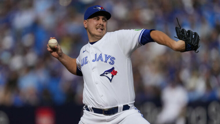 Blue Jays walking fine line with bullpen injuries