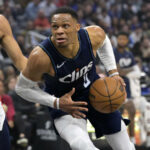 Clippers' Russell Westbrook suffers left hand fracture