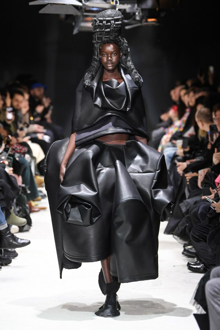 Comme des Garçons Fall 2024 Ready-to-Wear: Anger Management Meets Avant-Garde Fashion