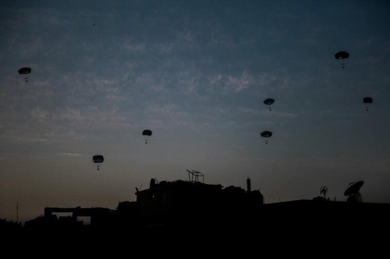 Gaza Receives First Round Of Airborne Aid From U.S.