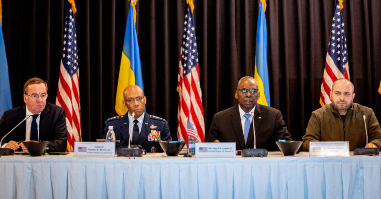 Lloyd Austin Praises NATO Allies for Commitment to Ukraine