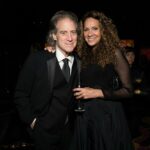 Richard Lewis Wife Joyce Lapinsky Thanks Fans for Tributes Following the Comic s Death