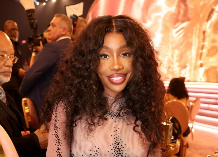 SZA Shares Why She Removed Her Breast Implants