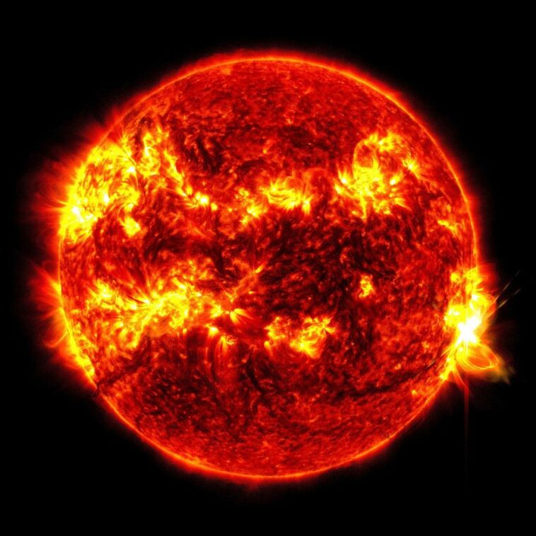 'Not done yet!': Sun shoots out biggest solar flare in nearly 2 decades