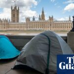 Braverman plan to criminalise rough sleeping dropped after Tory criticism