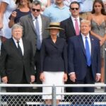 Donald y Melania Trump asisten juntos a la graduación de secundaria de su hijo Barron
