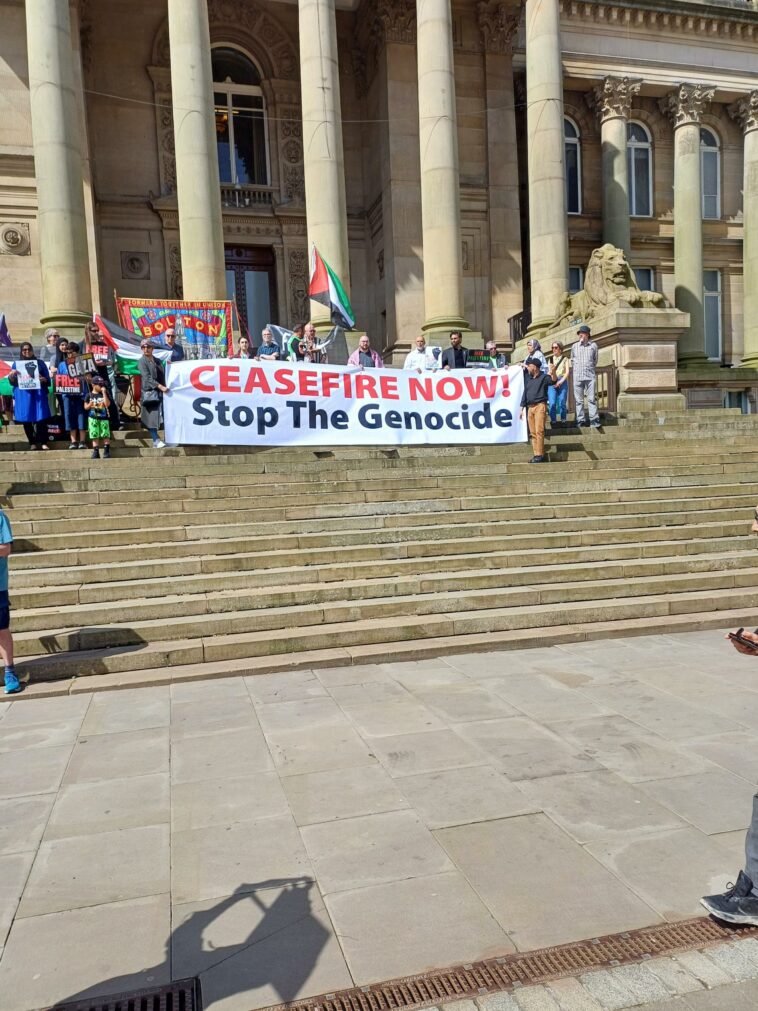 MPs and councillors speak at rally for Palestine as calls for ceasefire made