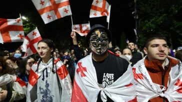 Thousands of Georgians defy warnings to join protest against ‘Russia’ bill