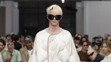 JW Anderson Men’s Spring 2025: Leaning Into ‘Irrational Clothing’