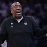 Kings make huge decision on head coach Mike Brown