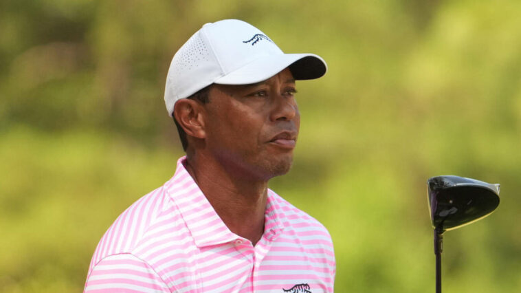 Tiger Woods stumbles to 4-over 74 in first round of U.S. Open