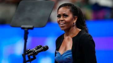 Encuesta: electores demócratas quieren que Michelle Obama desafíe a Trump