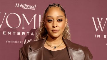 Tia Mowry