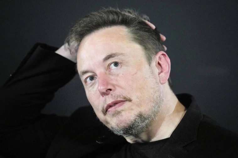 'Carry him to Gitmo on a donkey': Elon Musk agrees to fight Venezuelan President Nicolas Maduro