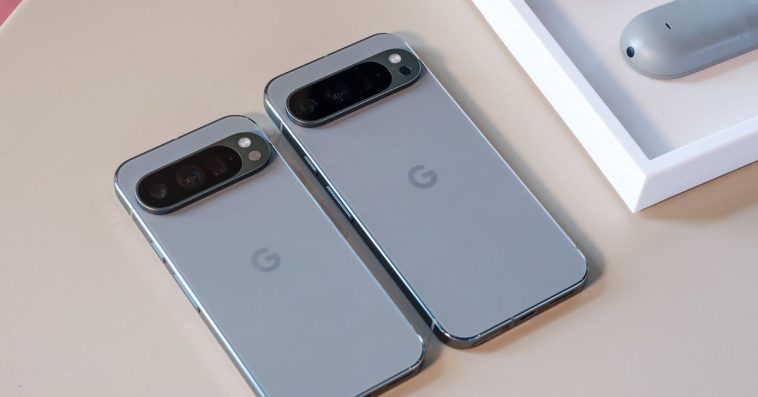 A hands-on photo of Google’s Pixel 9 / 9 Pro 9 / 9 Pro XL.