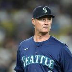 Mariners fire manager amid slide out of the playoff picture