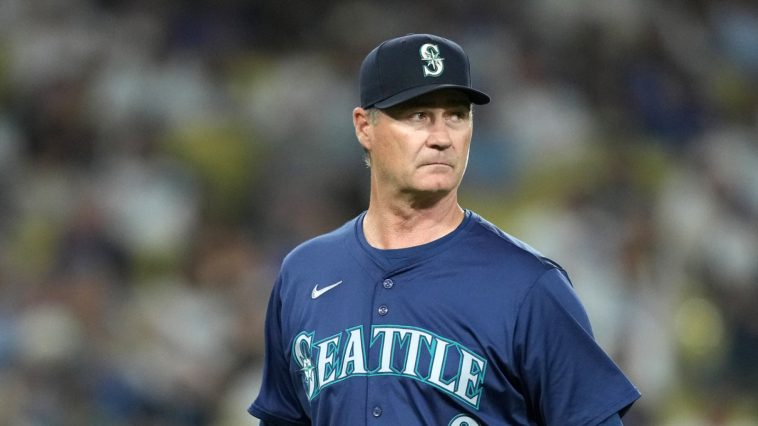 Mariners fire manager amid slide out of the playoff picture