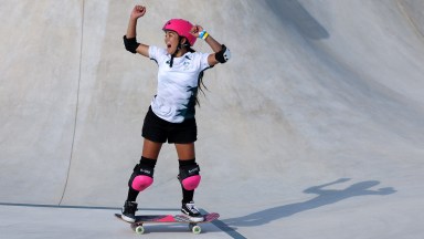 PARIS, FRANCE - AUGUST 06: Arisa Trew of Team Australia celebrates during the Women's Park Final on day eleven of the Olympic Games Paris 2024 at Place de la Concorde on August 06, 2024 in Paris, France. (Photo by Julian Finney/Getty Images)