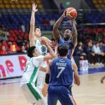 Meralco Bolts' Allen Durham against Terrafirma defenders in the PBA Governors' Cup.