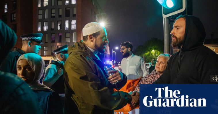 The imam who reached out to rioters – podcast