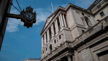 Bank of England holds rates at 5%