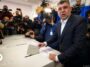 Romania votes for a new president with far-right seeking win