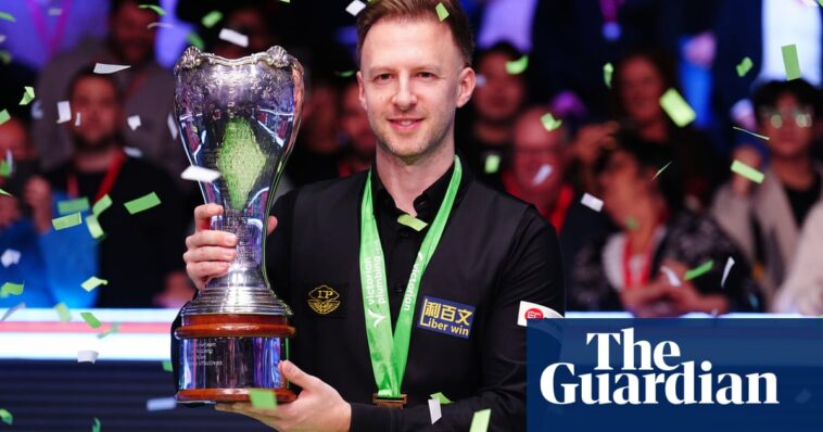 Judd Trump sinks battling Barry Hawkins to pick up UK Championship