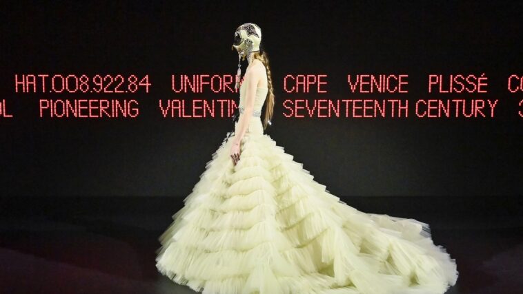 The Verdict on Alessandro Michele’s Valentino Couture Debut