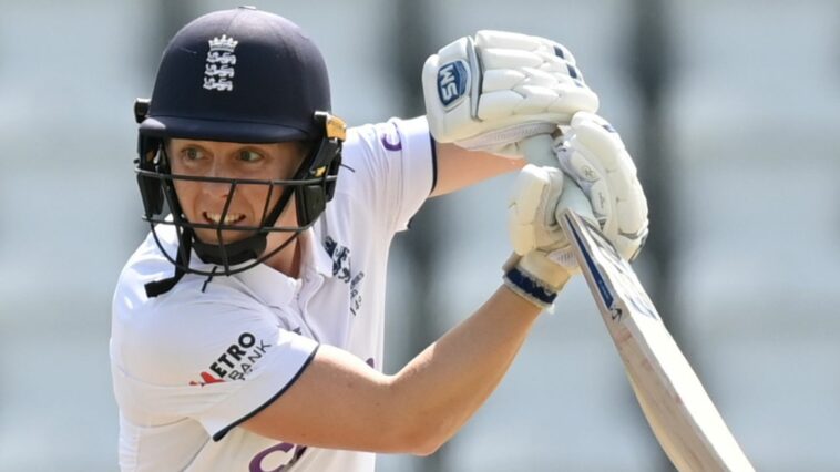 Heather Knight batting for England in a Test match (Getty Images)