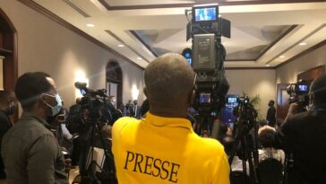 Haitian media struggle to survive in face of attacks, revenue collapse