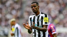 Man Utd eyeing sensational move for Alexander Isak?